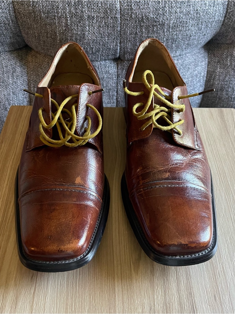 Zengara Men's Brown Leather Dress Shoes with Yellow Laces